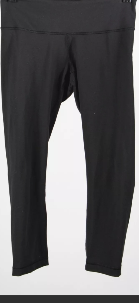Lululemon Black Cropped Leggings